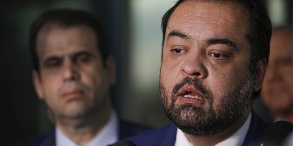 Ministra do tse vota pela cassação de cláudio castro