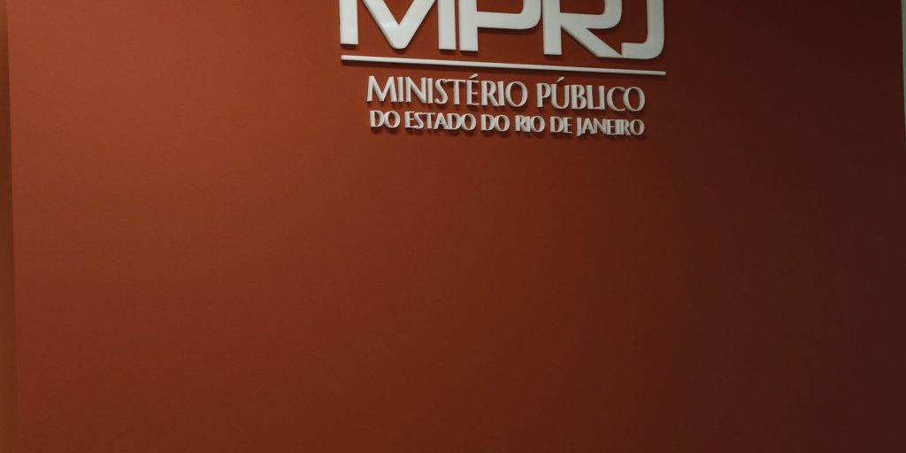 Ministério público recomenda afastamento de gestores do rioprevidência após caso banco master