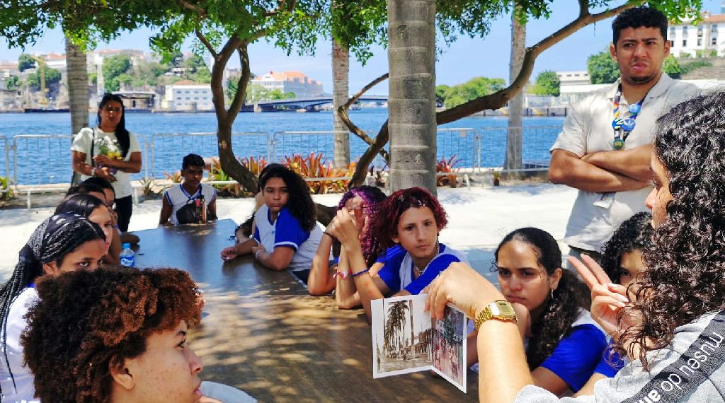 Alunos de escola municipal de Macaé visitam Museu do Amanhã e Planetário no Rio