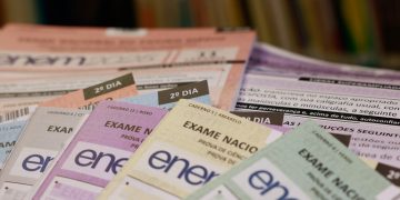 Como funciona o Enem: conheça o rigoroso processo de produção e aplicação das provas