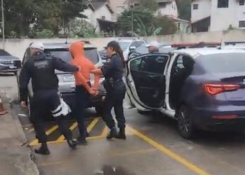 Flagrante de furto em farmácia de Petrópolis termina com mulher presa pela Guarda Civil Municipal
