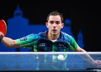 Hugo Calderano vence Patrick Franziska e avança às quartas do China Smash