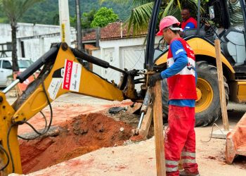 Maricá inicia construção de nova passarela na Rj-106 para aumentar segurança no Condado