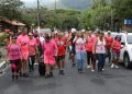 Maricá promove caminhada do Outubro Rosa na orla de Ponta Negra para prevenir câncer de mama