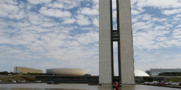 Perfil conservador do novo Congresso deve mudar prioridades legislativas a partir de 2027