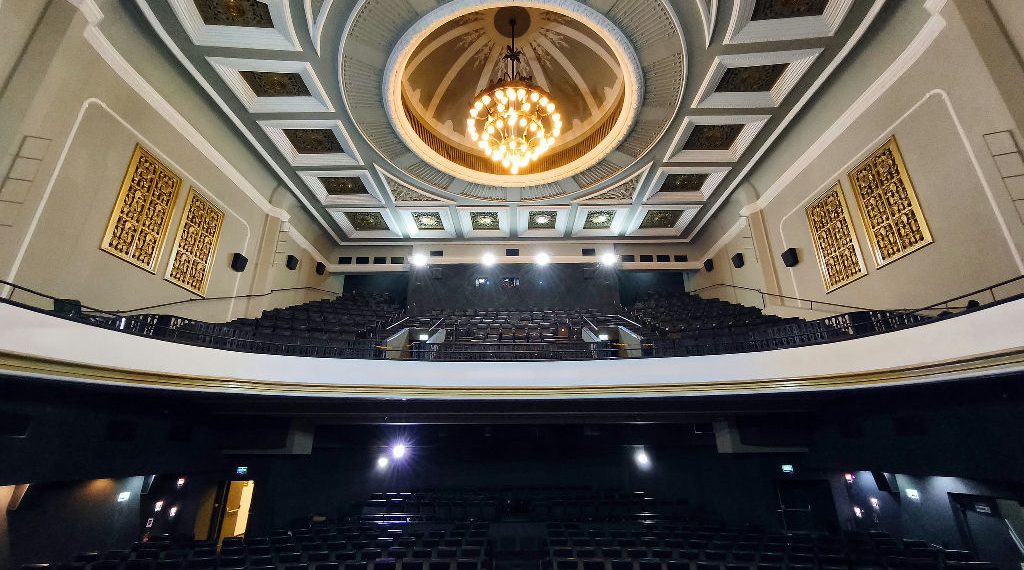 Programa Reviver Cinema devolve o brilho ao Cine Odeon e expande salas de rua no Rio