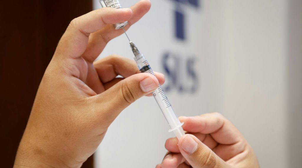 Rio de Janeiro libera vacina contra meningite ACWY para pessoas de até 24 anos