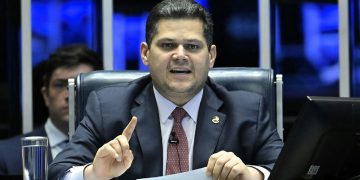 Senado define calendário para votar fim da escala 6x1 e redução de jornada